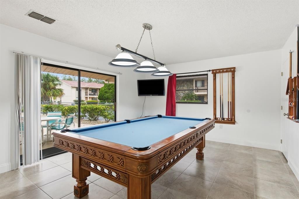 For Sale: $84,900 (2 beds, 2 baths, 1320 Square Feet)