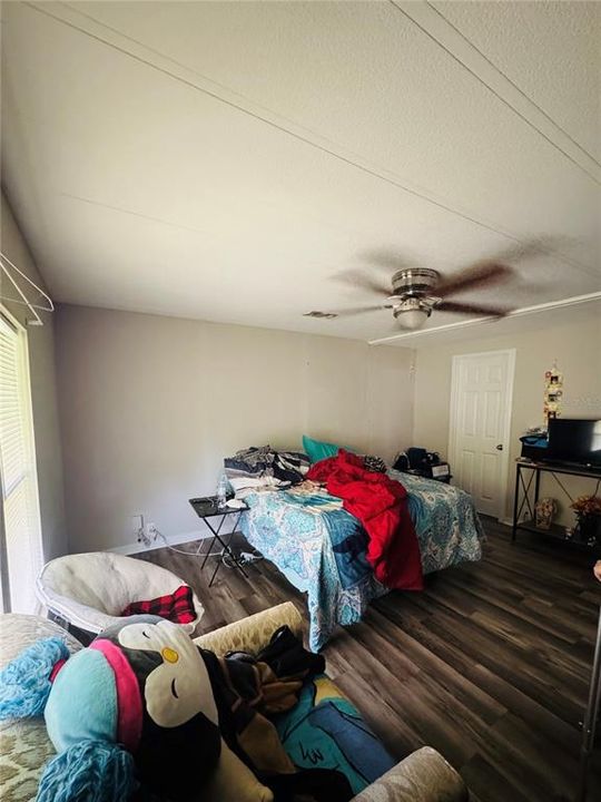 En Venta: $202,500 (2 camas, 2 baños, 1330 Pies cuadrados)