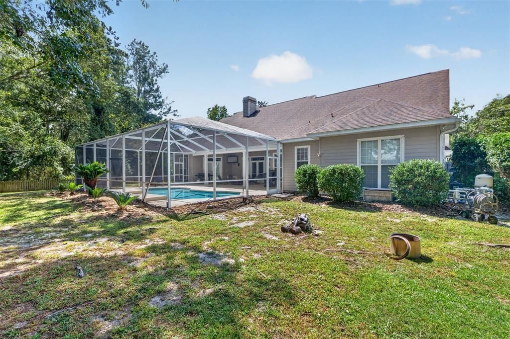 En Venta: $787,000 (5 camas, 3 baños, 3927 Pies cuadrados)