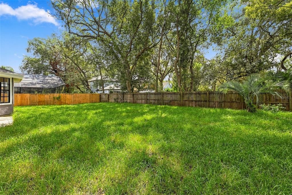 En Venta: $469,000 (4 camas, 2 baños, 2107 Pies cuadrados)