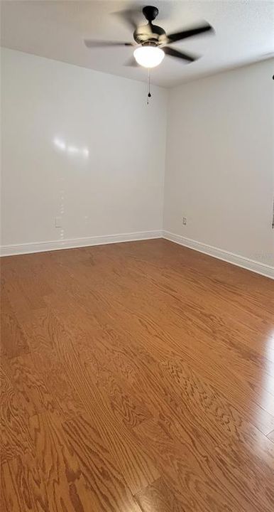 For Rent: $3,050 (4 beds, 2 baths, 2162 Square Feet)