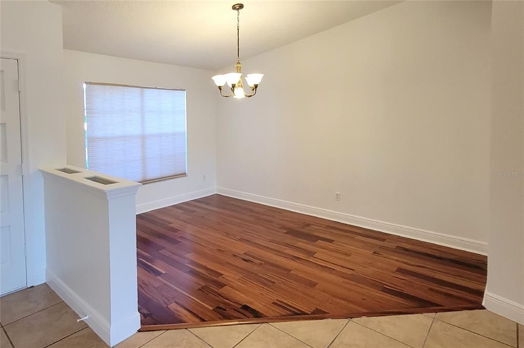 For Rent: $3,050 (4 beds, 2 baths, 2162 Square Feet)