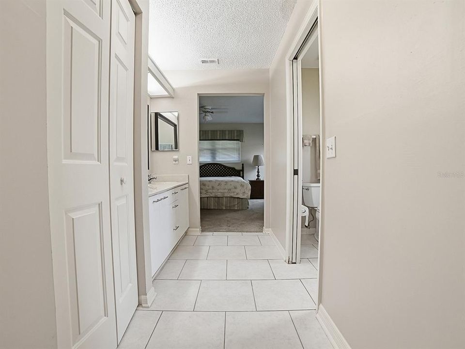 En Venta: $239,247 (2 camas, 2 baños, 1840 Pies cuadrados)