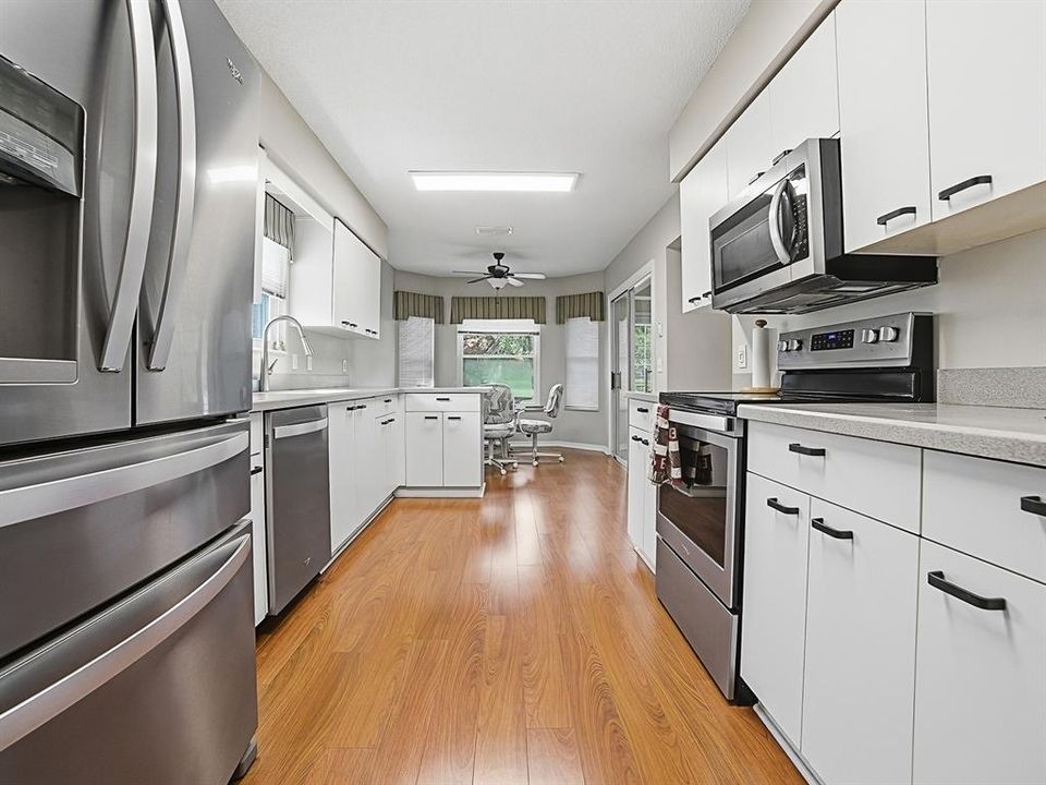 En Venta: $239,247 (2 camas, 2 baños, 1840 Pies cuadrados)