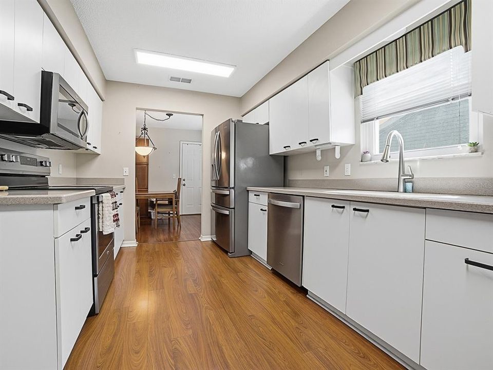 En Venta: $239,247 (2 camas, 2 baños, 1840 Pies cuadrados)