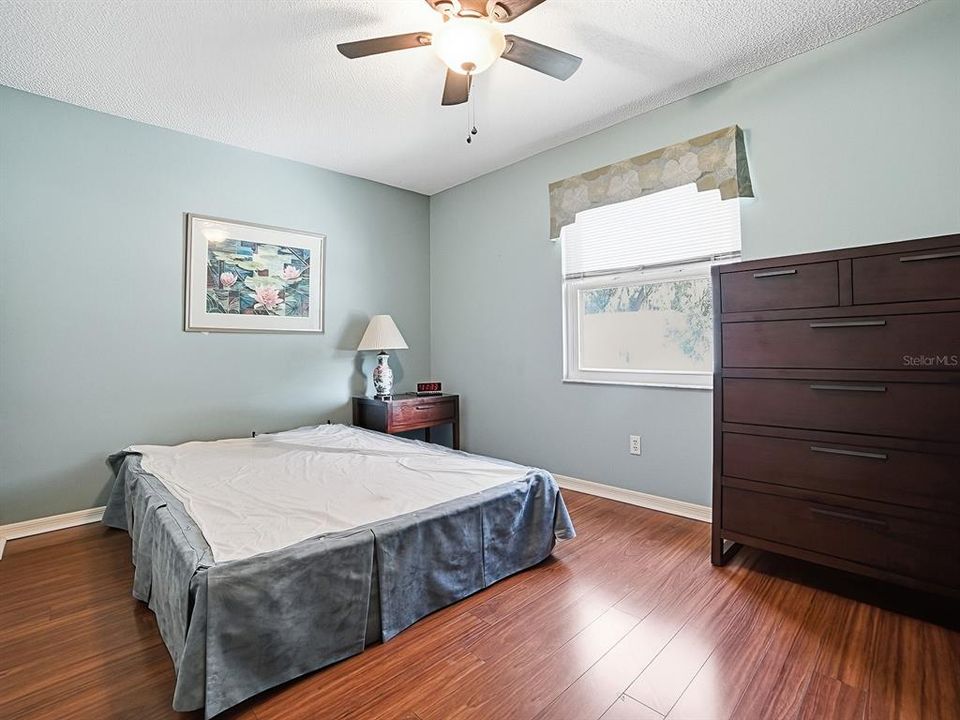 En Venta: $239,247 (2 camas, 2 baños, 1840 Pies cuadrados)