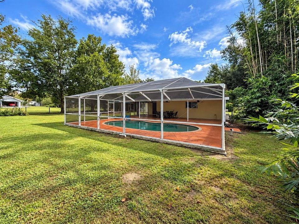 For Sale: $399,000 (3 beds, 2 baths, 1466 Square Feet)