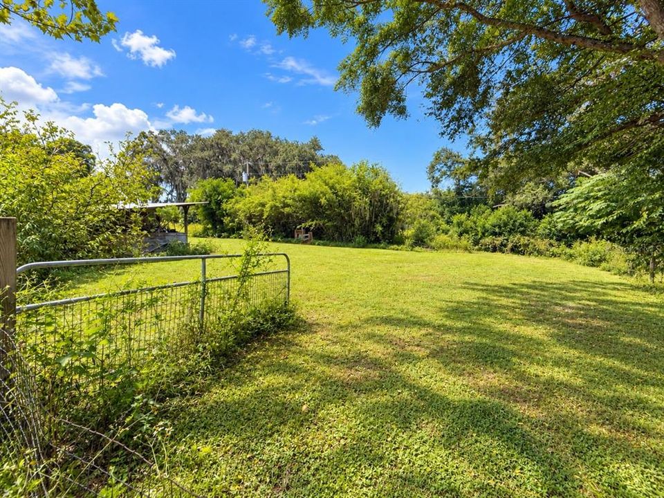 For Sale: $399,000 (3 beds, 2 baths, 1466 Square Feet)