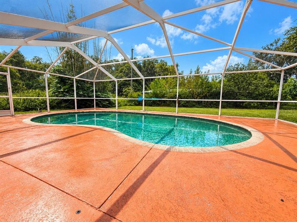 For Sale: $399,000 (3 beds, 2 baths, 1466 Square Feet)