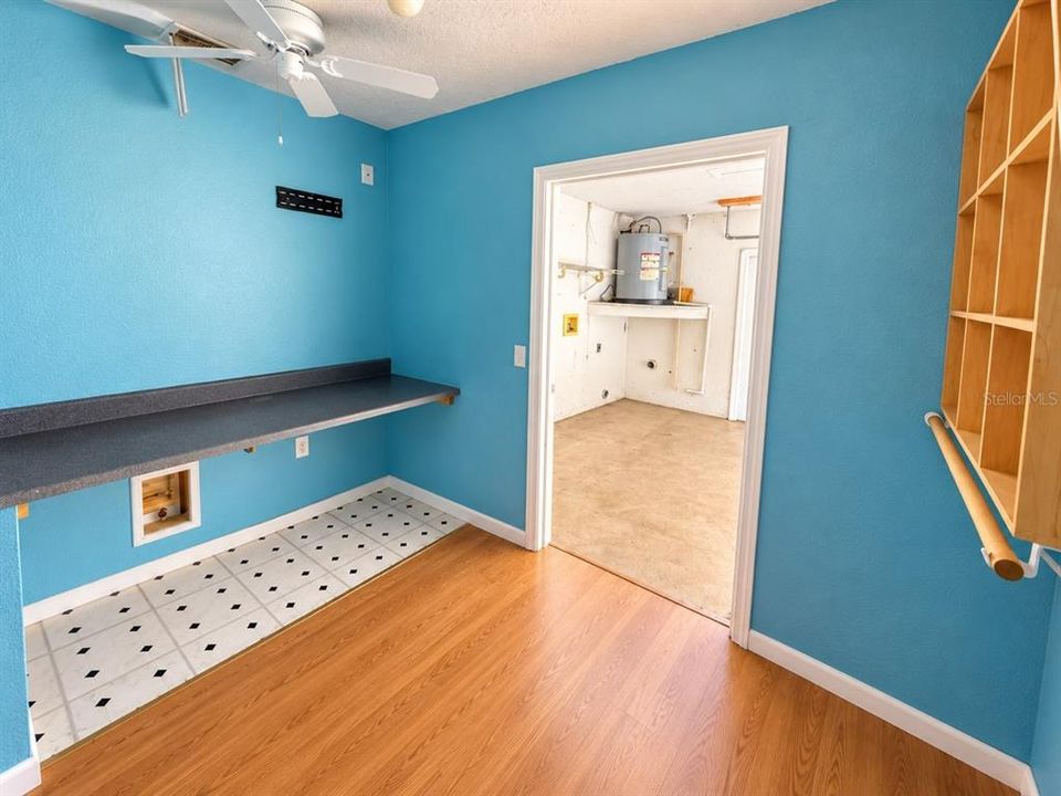 For Sale: $399,000 (3 beds, 2 baths, 1466 Square Feet)
