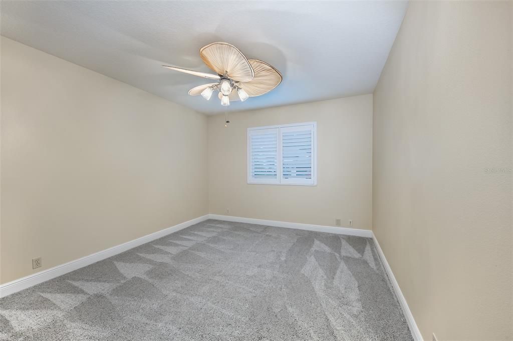 Activo con contrato: $850,000 (3 camas, 3 baños, 2918 Pies cuadrados)