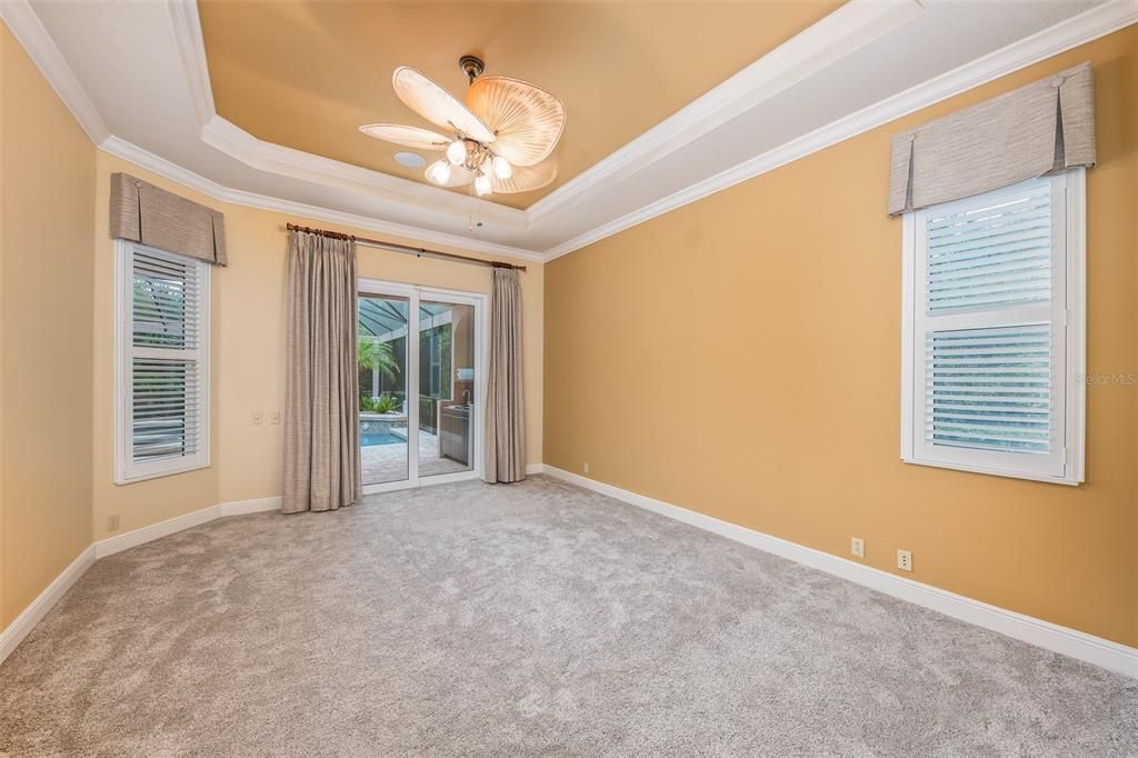 Activo con contrato: $850,000 (3 camas, 3 baños, 2918 Pies cuadrados)