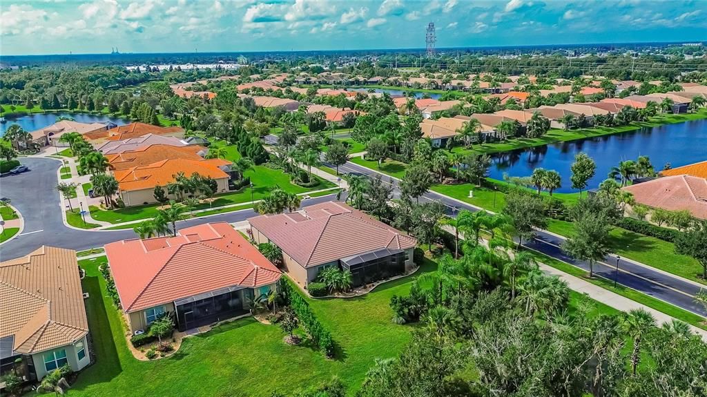 На продажу: $650,000 (3 спален, 3 ванн, 2623 Квадратных фут)