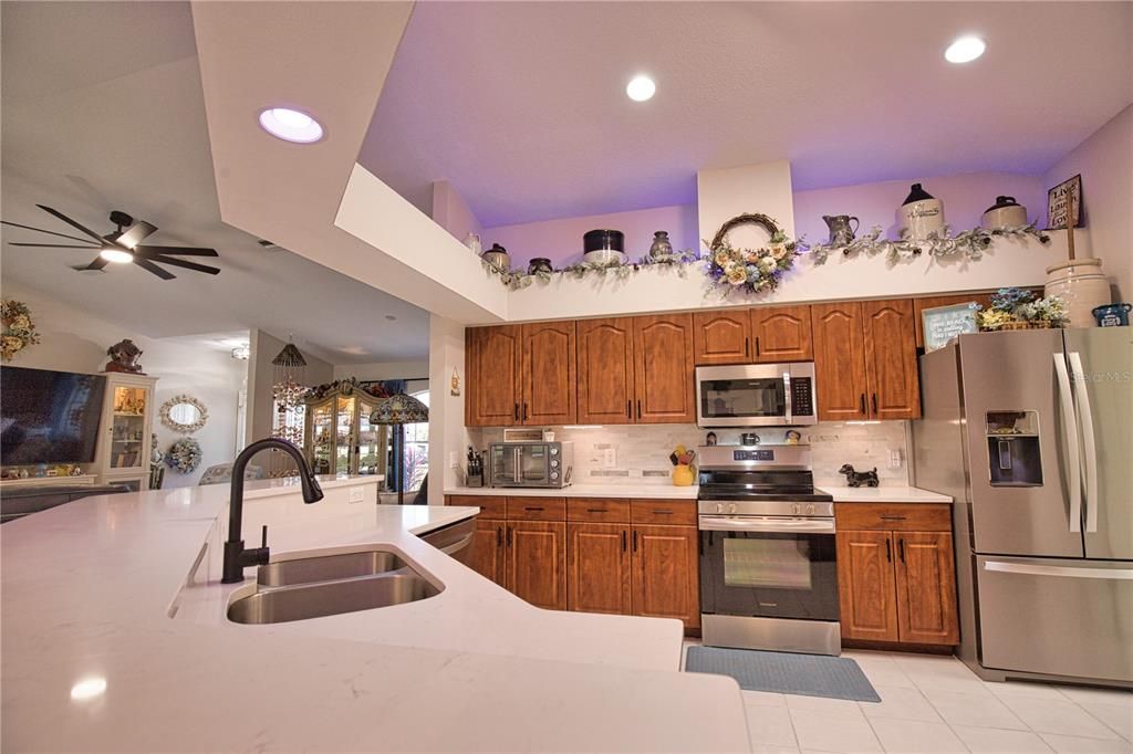 En Venta: $525,000 (3 camas, 2 baños, 1859 Pies cuadrados)