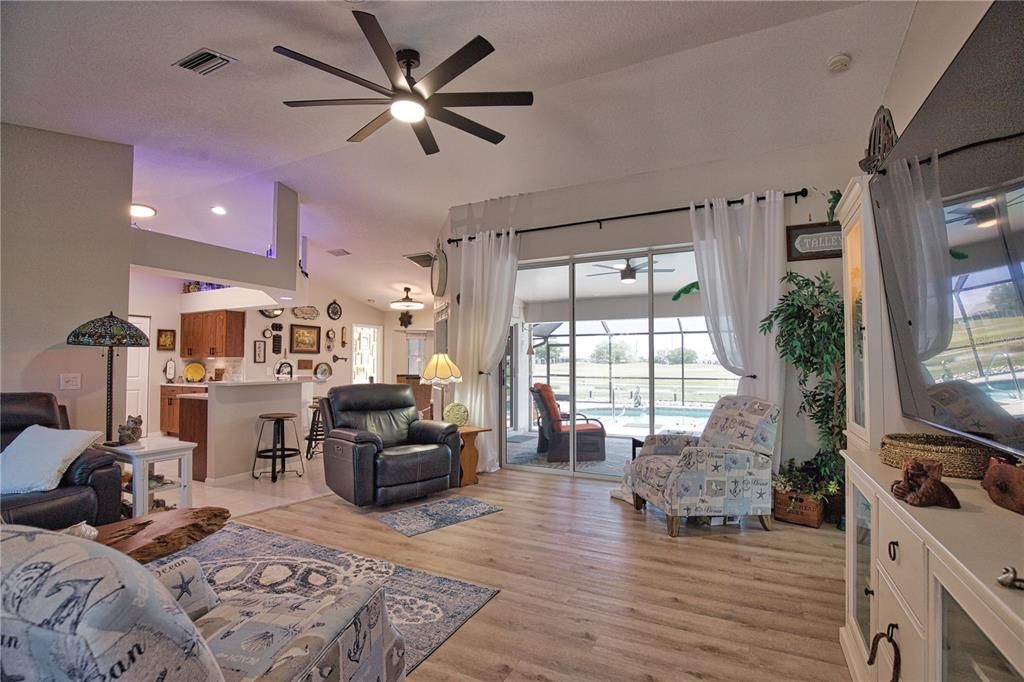 En Venta: $525,000 (3 camas, 2 baños, 1859 Pies cuadrados)