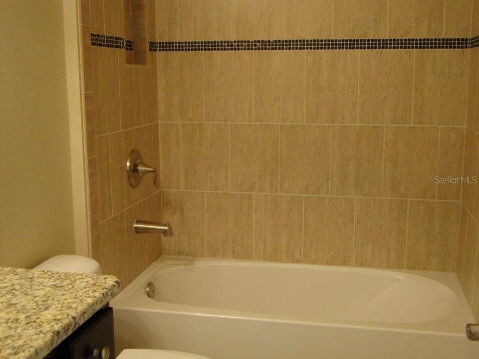В аренду: $2,700 (3 спален, 2 ванн, 1770 Квадратных фут)