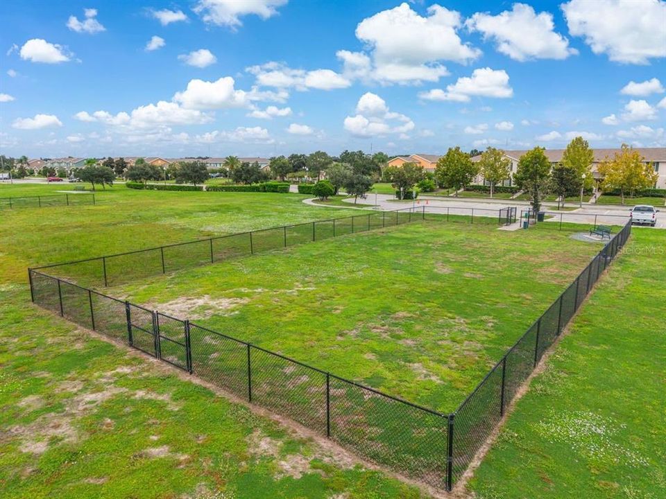 En Venta: $344,900 (4 camas, 3 baños, 1928 Pies cuadrados)