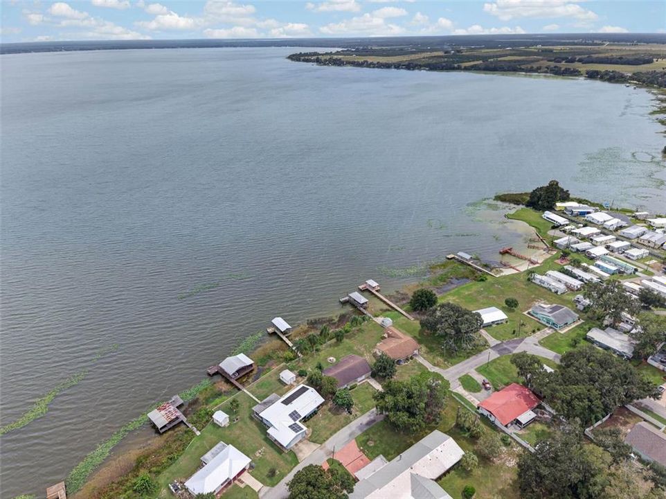Activo con contrato: $275,000 (2 camas, 1 baños, 1227 Pies cuadrados)