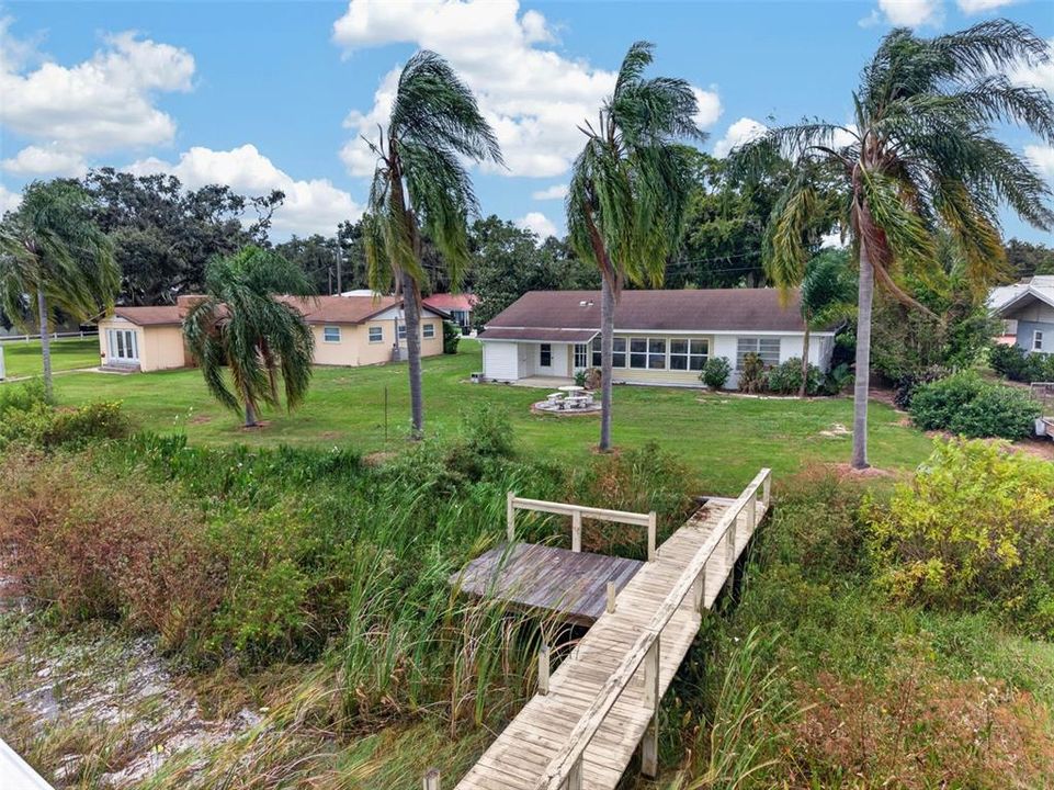 Activo con contrato: $275,000 (2 camas, 1 baños, 1227 Pies cuadrados)