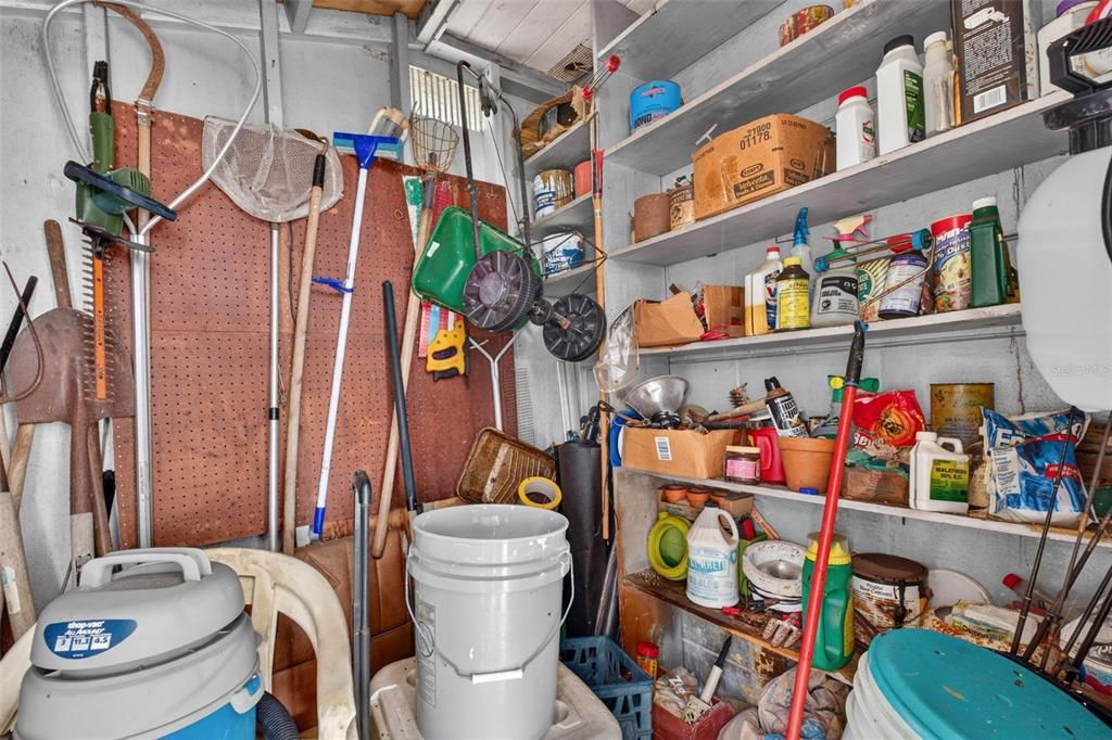 Activo con contrato: $275,000 (2 camas, 1 baños, 1227 Pies cuadrados)