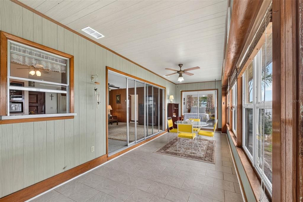 Activo con contrato: $275,000 (2 camas, 1 baños, 1227 Pies cuadrados)