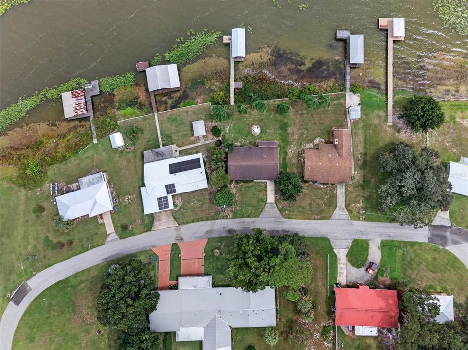 Activo con contrato: $275,000 (2 camas, 1 baños, 1227 Pies cuadrados)