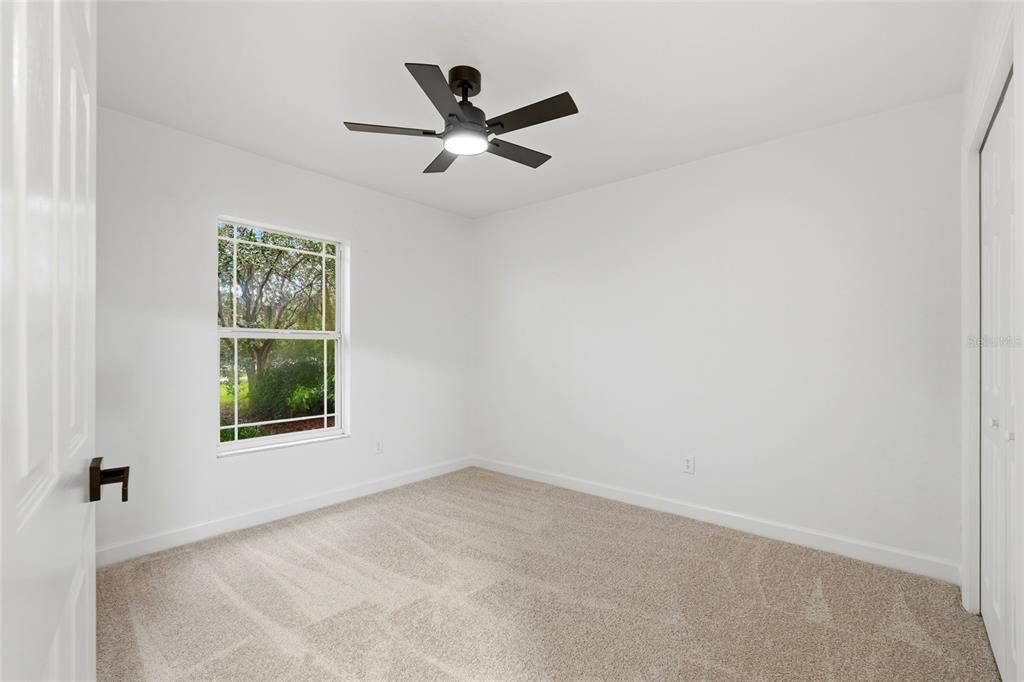 For Sale: $319,900 (4 beds, 2 baths, 1596 Square Feet)