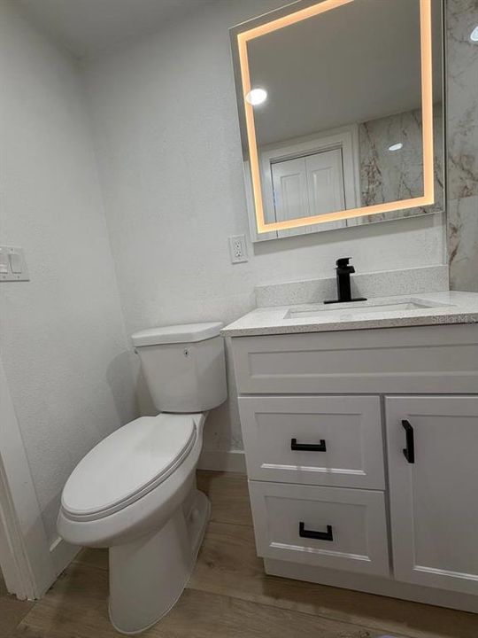 For Sale: $595,000 (6 beds, 4 baths, 2400 Square Feet)