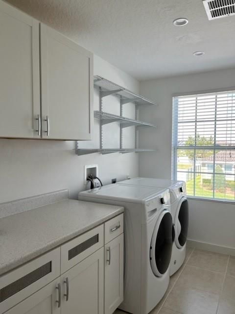 В аренду: $4,200 (4 спален, 3 ванн, 3103 Квадратных фут)