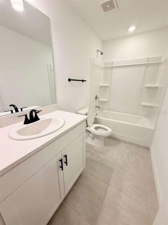 En Renta: $2,100 (3 camas, 2 baños, 1555 Pies cuadrados)