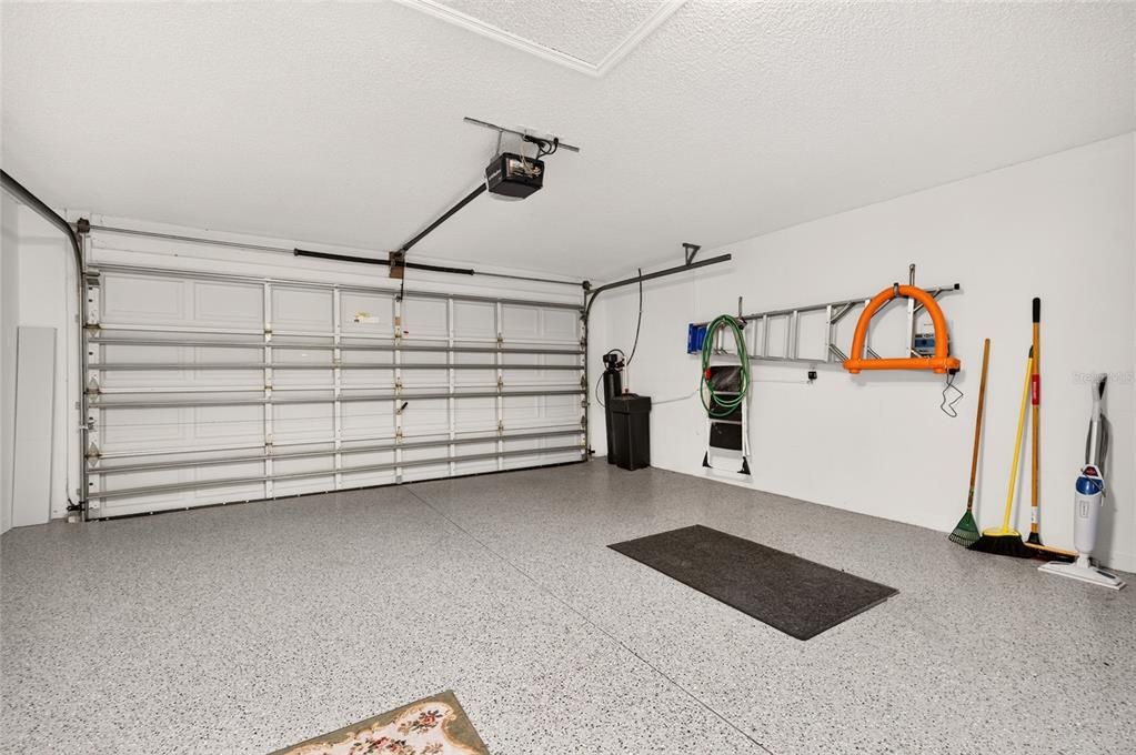 En Venta: $476,000 (3 camas, 2 baños, 1920 Pies cuadrados)