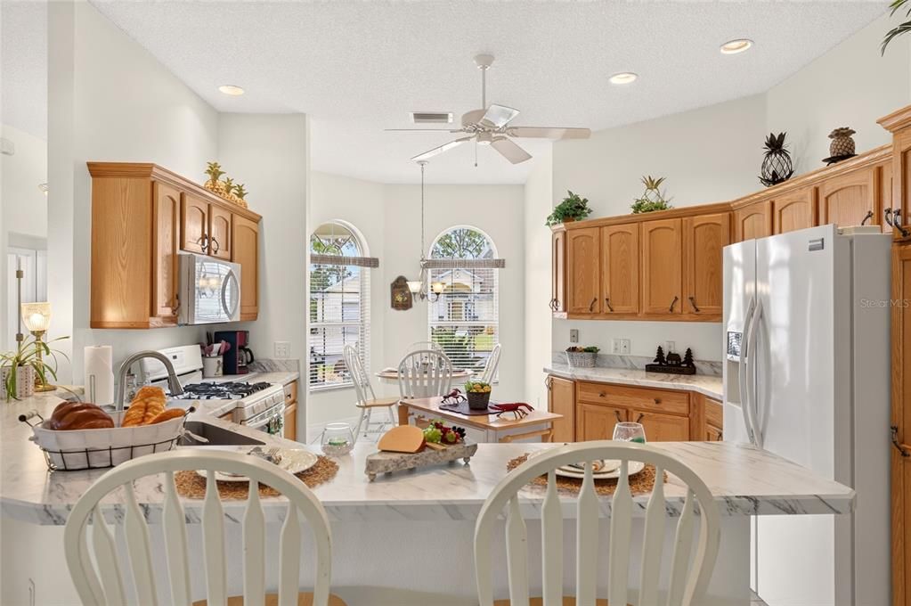 En Venta: $476,000 (3 camas, 2 baños, 1920 Pies cuadrados)
