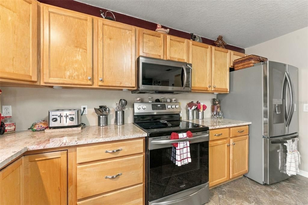 En Venta: $599,000 (6 camas, 4 baños, 3892 Pies cuadrados)