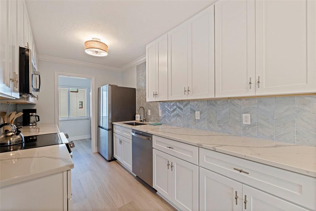 En Venta: $425,000 (2 camas, 1 baños, 784 Pies cuadrados)
