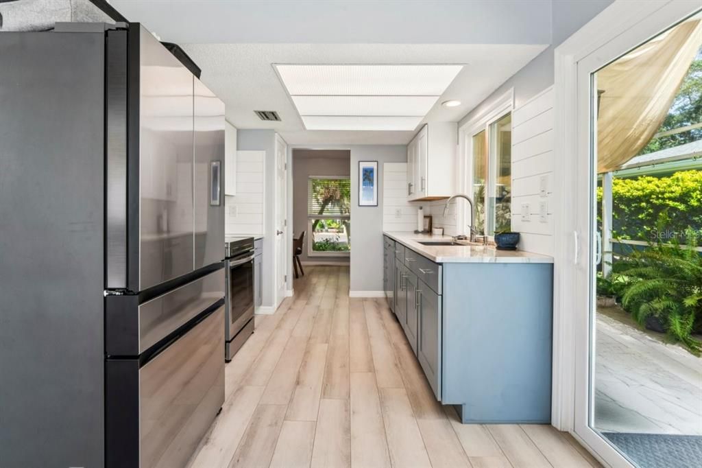 For Sale: $825,000 (4 beds, 3 baths, 2658 Square Feet)