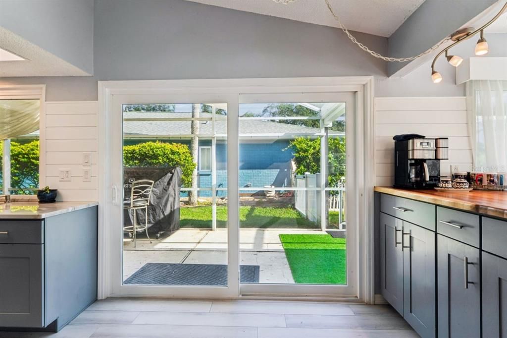 For Sale: $825,000 (4 beds, 3 baths, 2658 Square Feet)