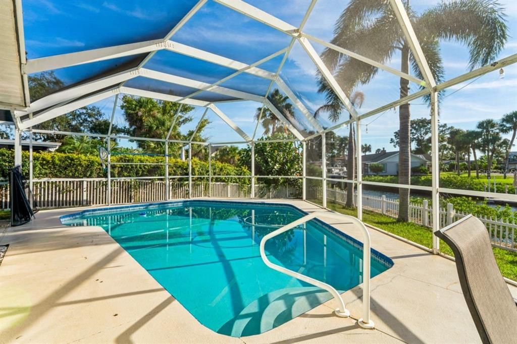 For Sale: $825,000 (4 beds, 3 baths, 2658 Square Feet)