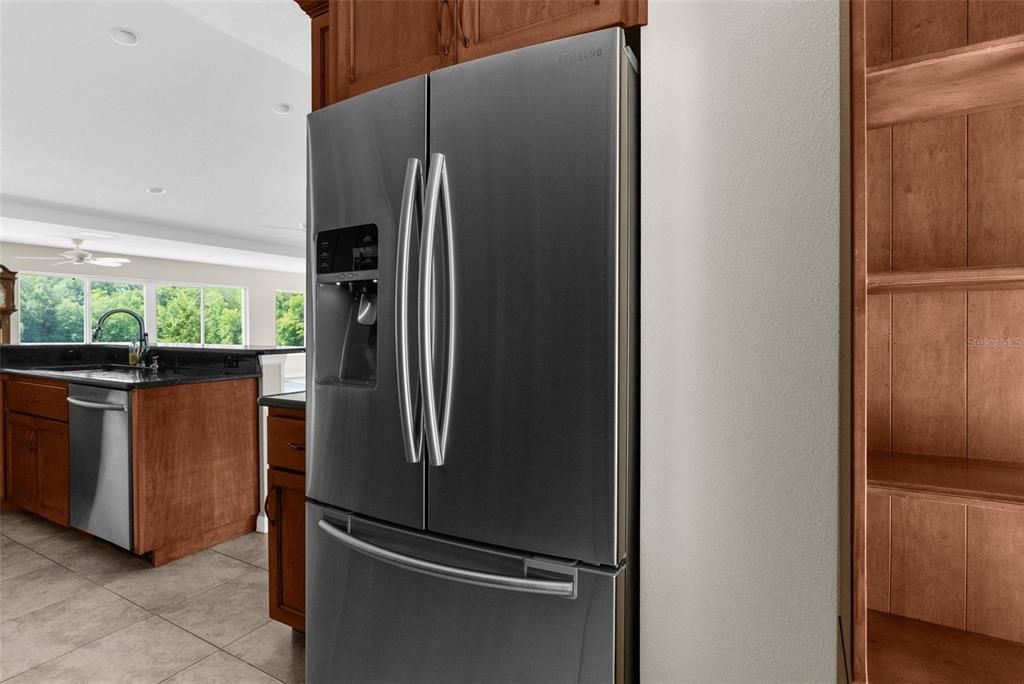 En Venta: $849,000 (3 camas, 2 baños, 2184 Pies cuadrados)