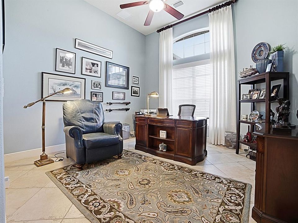 En Venta: $1,585,000 (4 camas, 3 baños, 4272 Pies cuadrados)