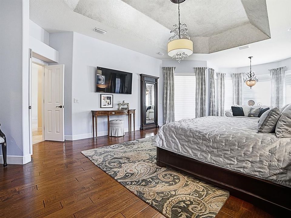 En Venta: $1,585,000 (4 camas, 3 baños, 4272 Pies cuadrados)