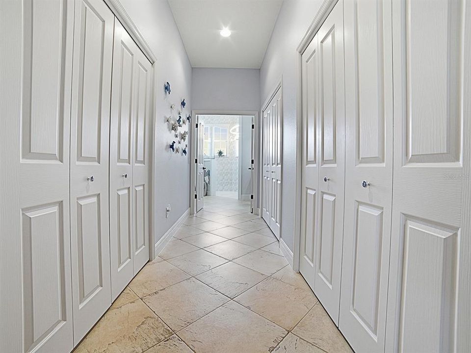 En Venta: $1,585,000 (4 camas, 3 baños, 4272 Pies cuadrados)