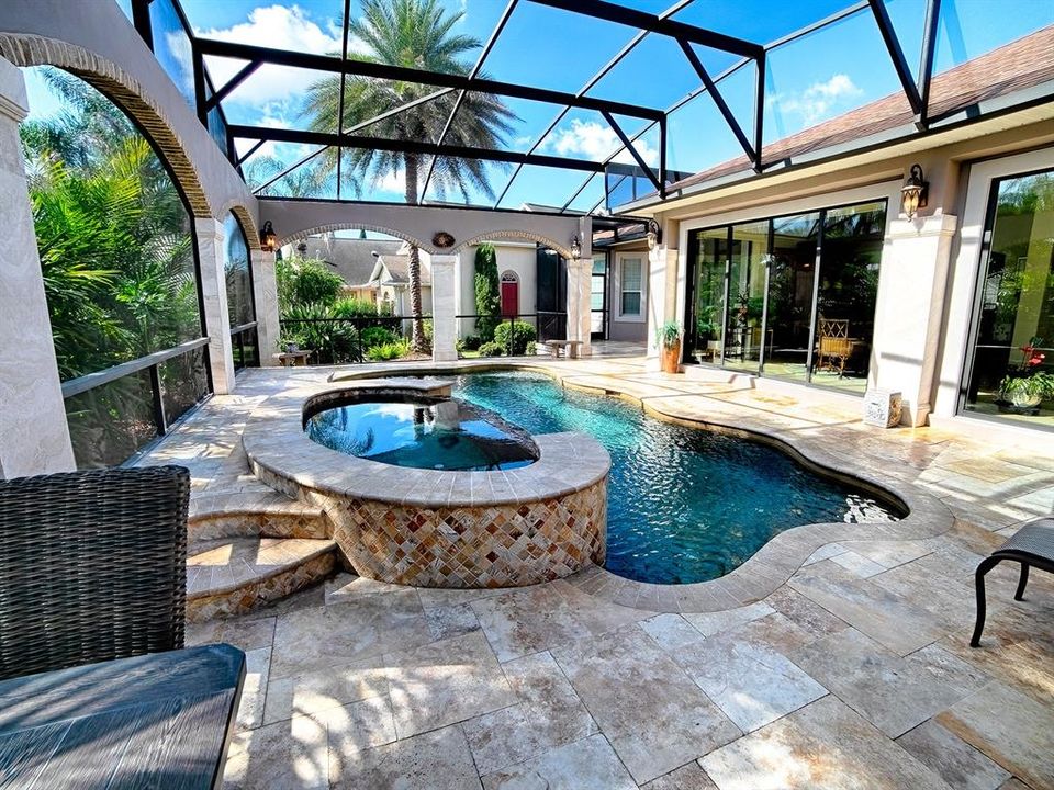 En Venta: $1,585,000 (4 camas, 3 baños, 4272 Pies cuadrados)