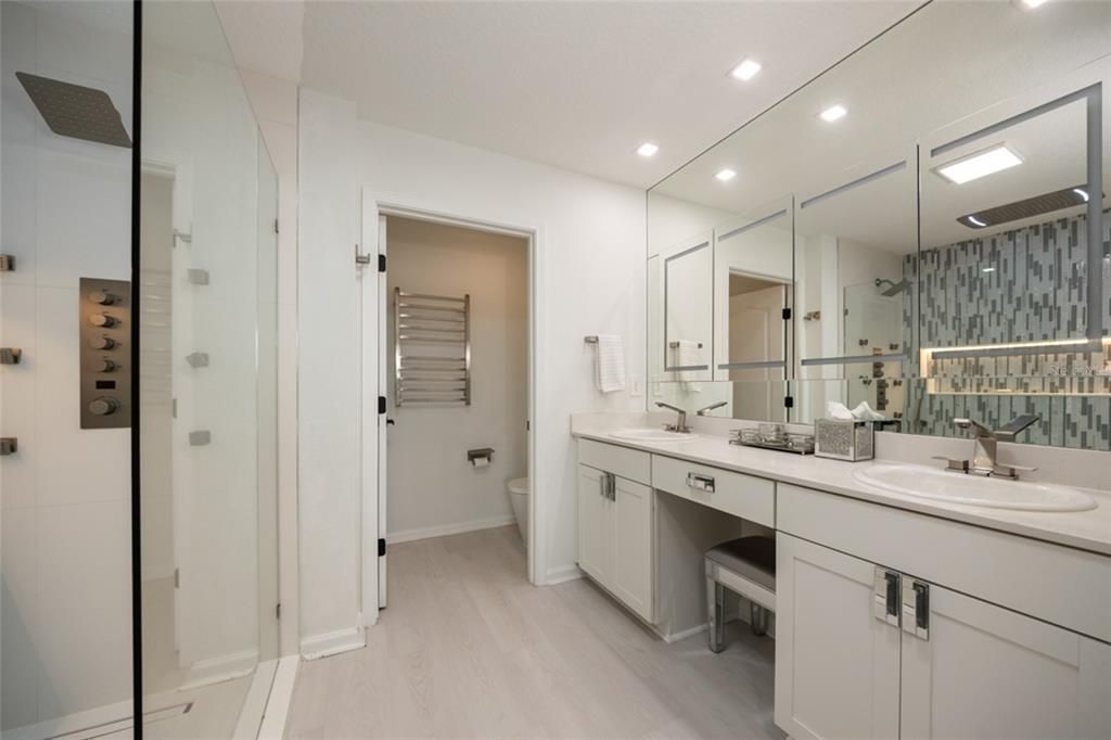 En Venta: $299,900 (3 camas, 2 baños, 1795 Pies cuadrados)