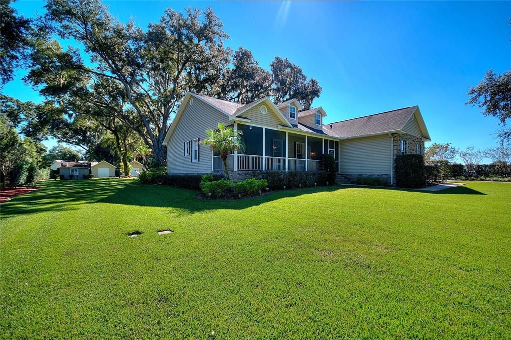 En Venta: $675,000 (4 camas, 2 baños, 2160 Pies cuadrados)