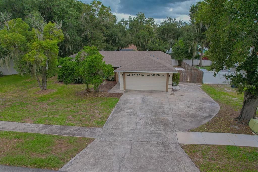 For Sale: $309,000 (3 beds, 2 baths, 1453 Square Feet)