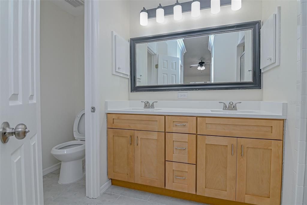For Sale: $309,000 (3 beds, 2 baths, 1453 Square Feet)