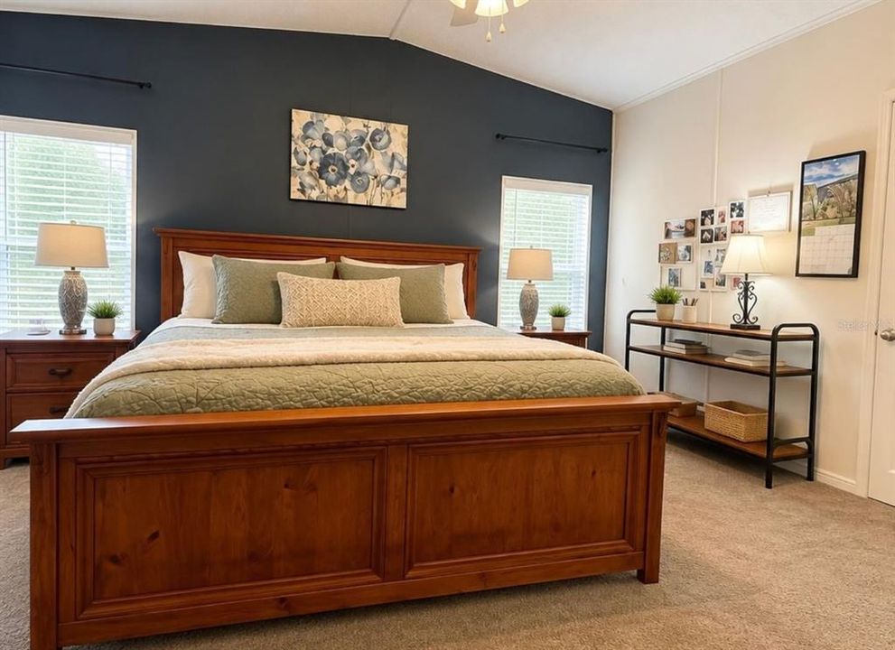 For Sale: $179,900 (2 beds, 2 baths, 1499 Square Feet)