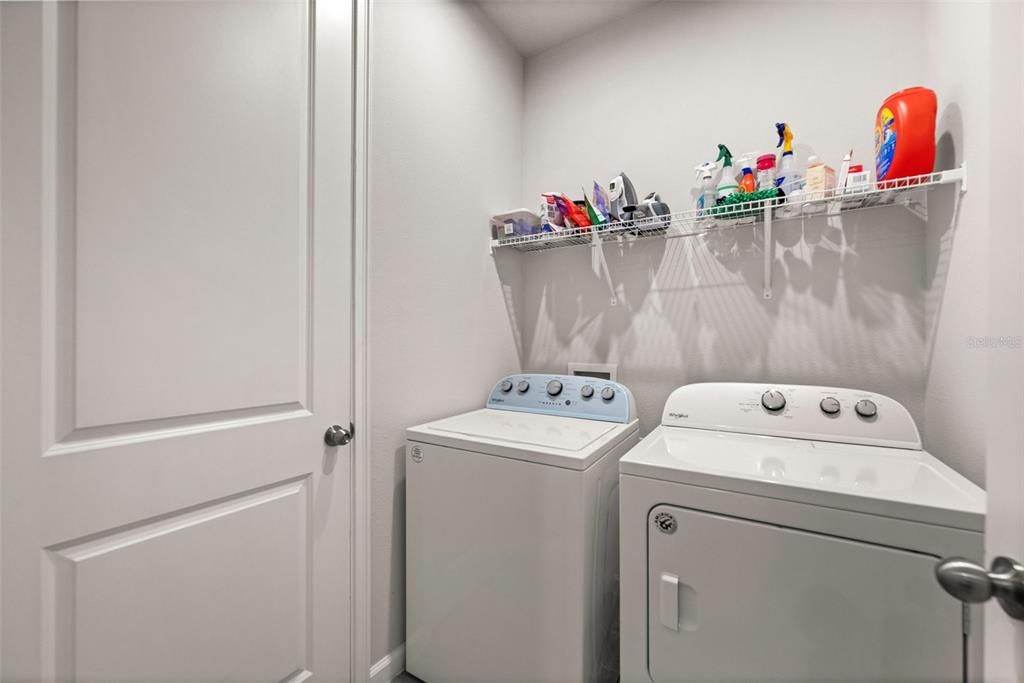 For Sale: $389,900 (2 beds, 2 baths, 1432 Square Feet)