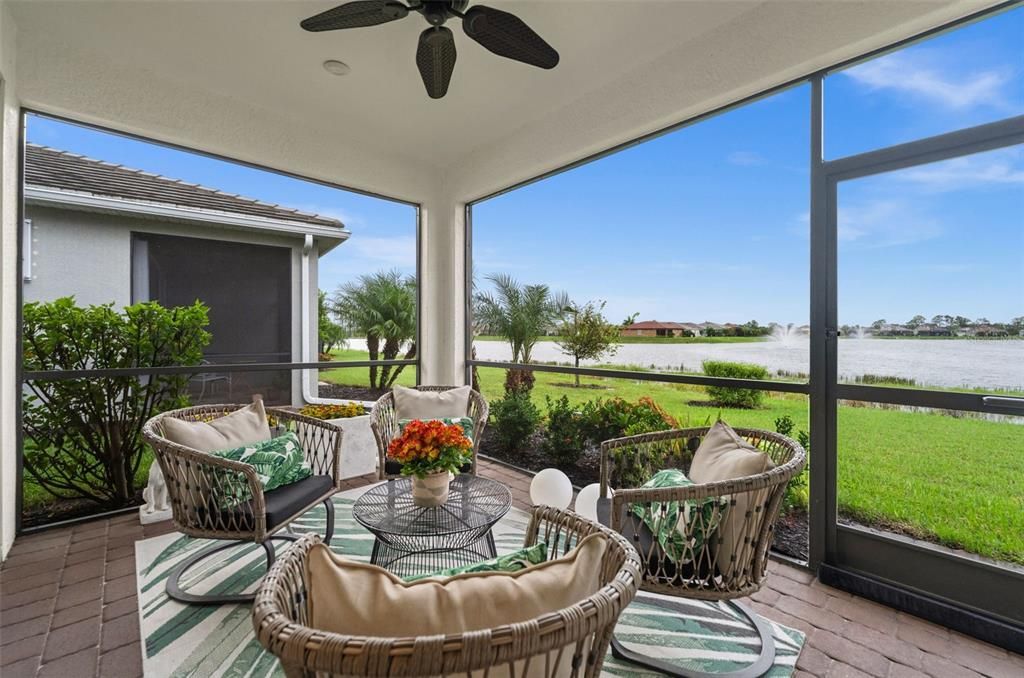 For Sale: $389,900 (2 beds, 2 baths, 1432 Square Feet)