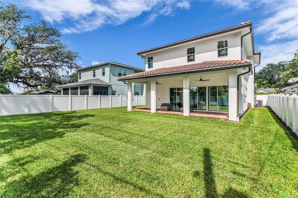 En Venta: $1,397,000 (5 camas, 4 baños, 3392 Pies cuadrados)